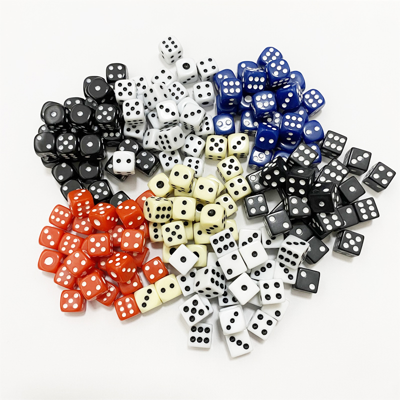 Gaming Accessories White - 50 Stück 10 mm Acryl-Würfel mit